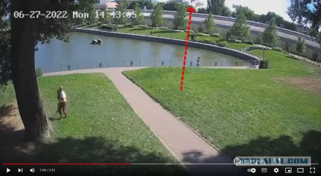 Видео  с камер видеонаблюдения во время  удара по Кремнчугу