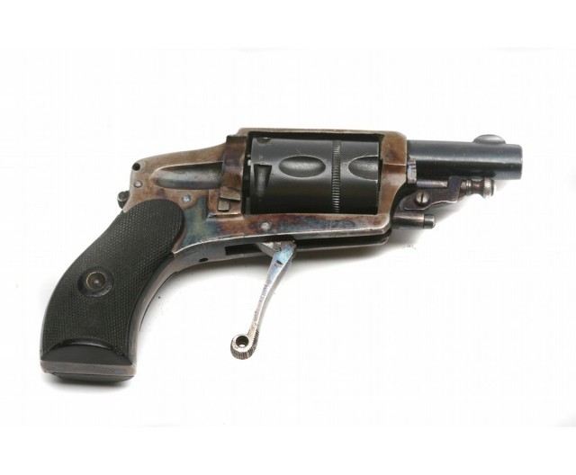 Beretta 21A - кому понадобился пистолет с заряжанием как у ружья?
