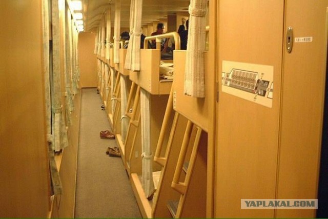 РЖД представили модернизированный СВ с двухметровыми полками