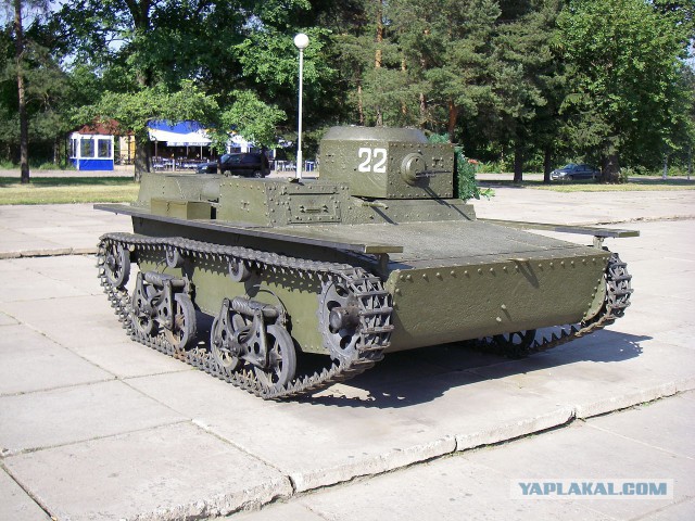 Около 25  ПТС  у ополченцев Луганска