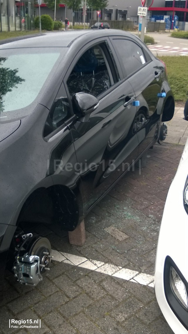 Кража в голландском автосалоне KIA