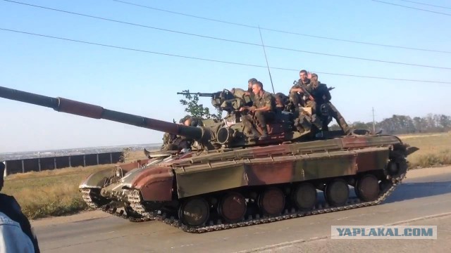 Под Мариуполем идет разведка боем, Тарута просил н