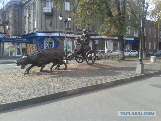 Интересные памятники вашего города