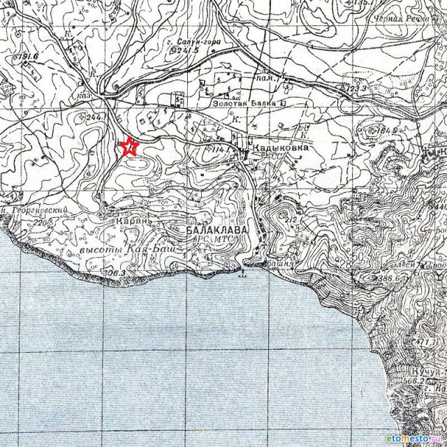 Он не вернулся из боя. Нужно опознать фрагменты самолета.