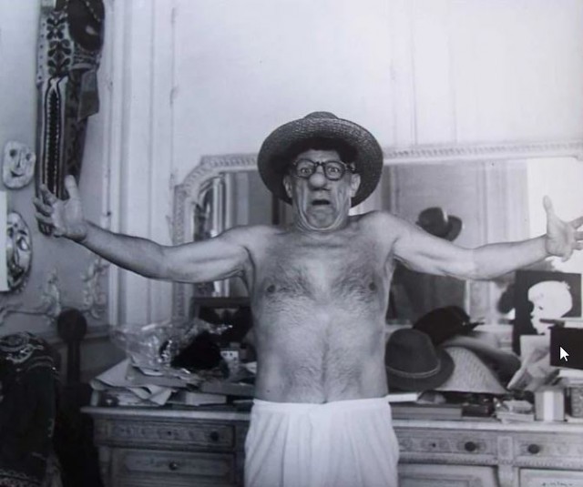 Редкие фотографий звёзд из 90-х и начала 00-х, когда люди и мода были другими