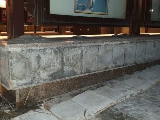 Сказ о том, как власти Омска искали вандалов и вышли на самих себя