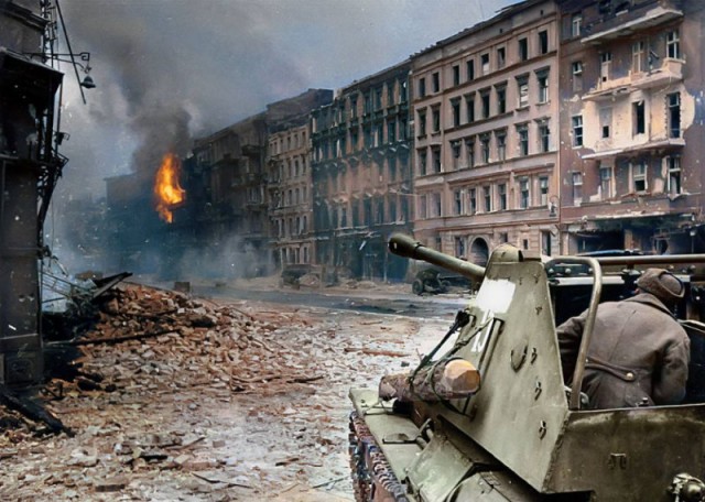 1945 год в 84 фотографиях