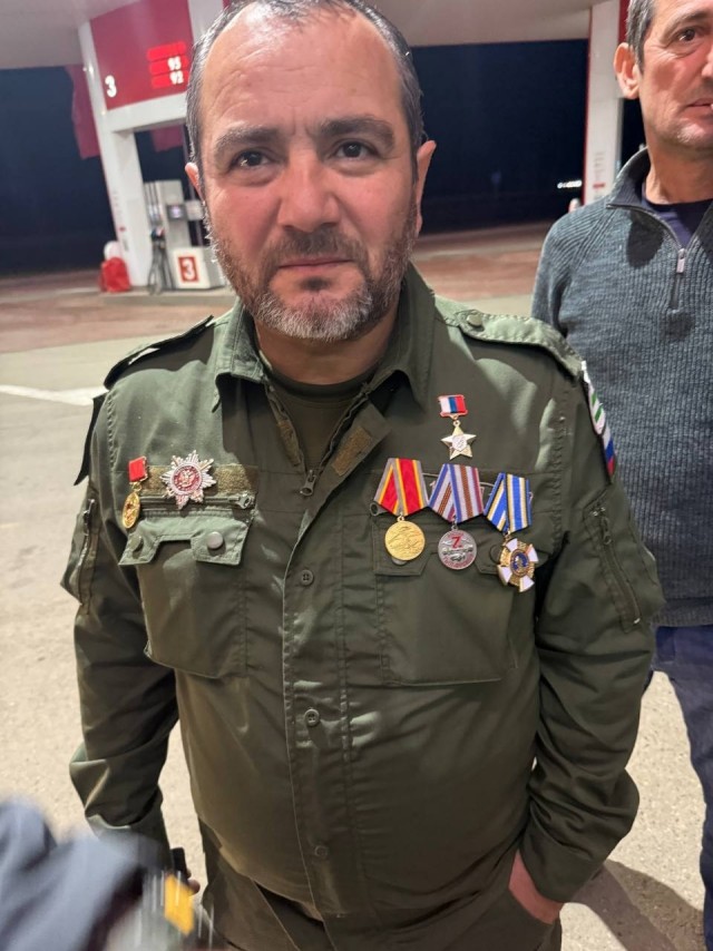 Появились подробности об участниках скандала с поддельными звездами Героев России
