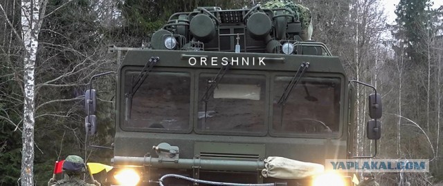 Минобороны России впервые показало подвижный грунтовый ракетный комплекс "Орешник"