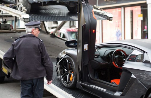 Встретились однажды Mazda и Lambo