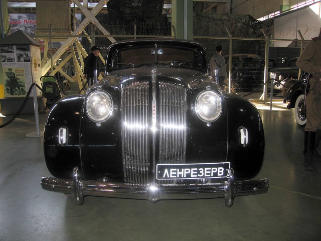 Выставка военных автомобилей. ПО "Ленрезерв", СПб.