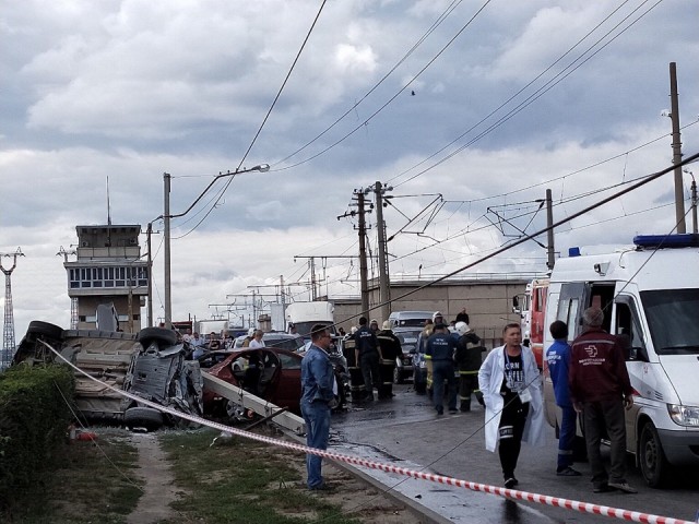 Пассажирка и водитель "четырнадцатой" из Волжского за свой маневр заплатили жизнями