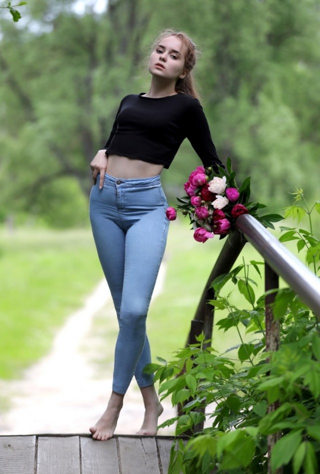 Красивые девушки из соцсетей