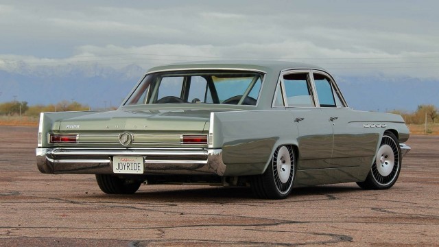 Электро-Buick Electra. Странных автофото пост