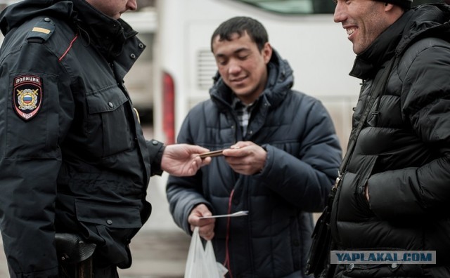 В РФ количество тяжких преступлений с участием мигрантов возросло на треть с начала года.