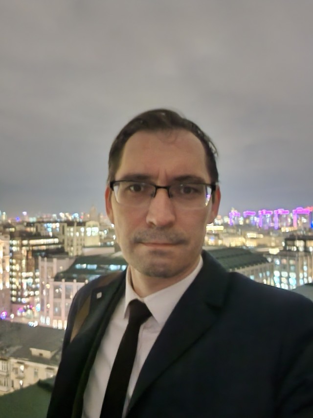 Хочу красивых мужиков в ленту!
