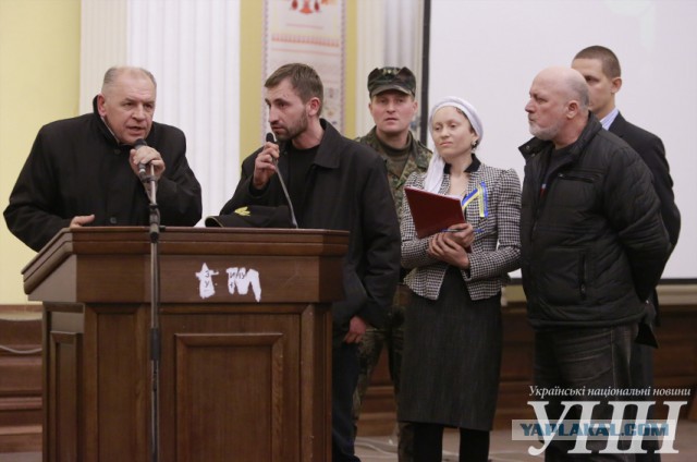 А ты кто такой! Киев, собрание панов сотников...