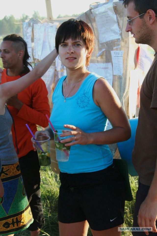Пустые холмы 2011
