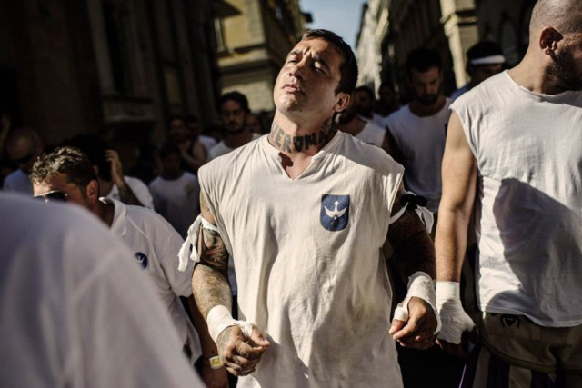 Кровожадная версия футбола: кальчо флорентино