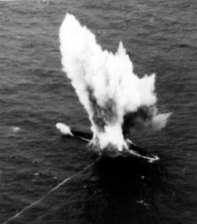 Немецкие подлодки U-530 и U-977. "Призрачный конвой" фюрера
