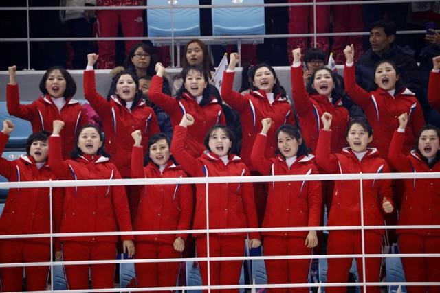 Болельщицы из Северной Кореи на олимпиаде