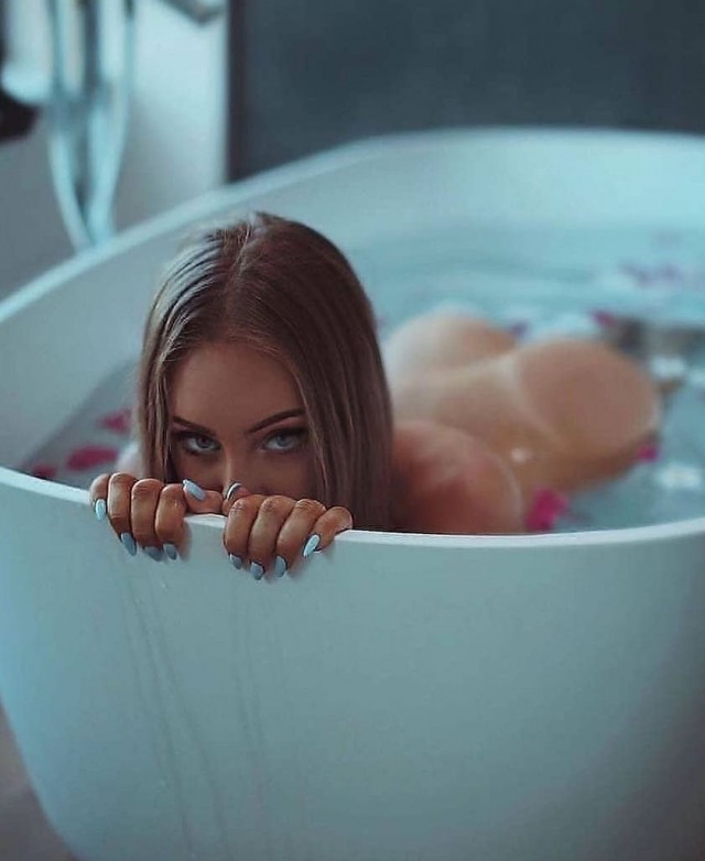 Как вам ëлка, коллеги?