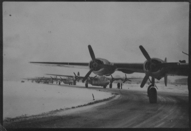 Бомбардировщик В-24 "Освободитель": самый массовый американский самолет 2-й мировой войны
