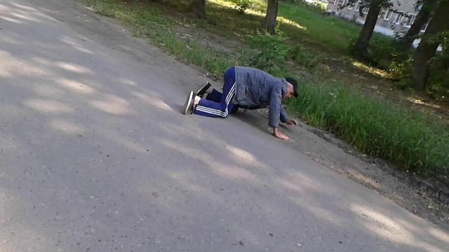 Только благодаря церкви «мы еще на четвереньках не ходим»