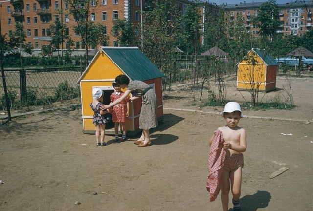 Фотографии из прошлого нашей страны в цвете -100