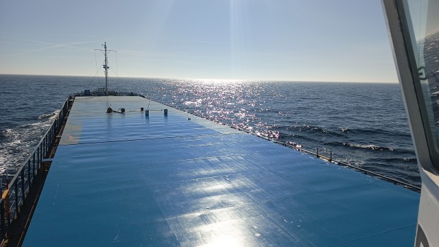 Кругом обман.