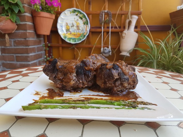 Испанская кухня: гаспачо и бычий хвост