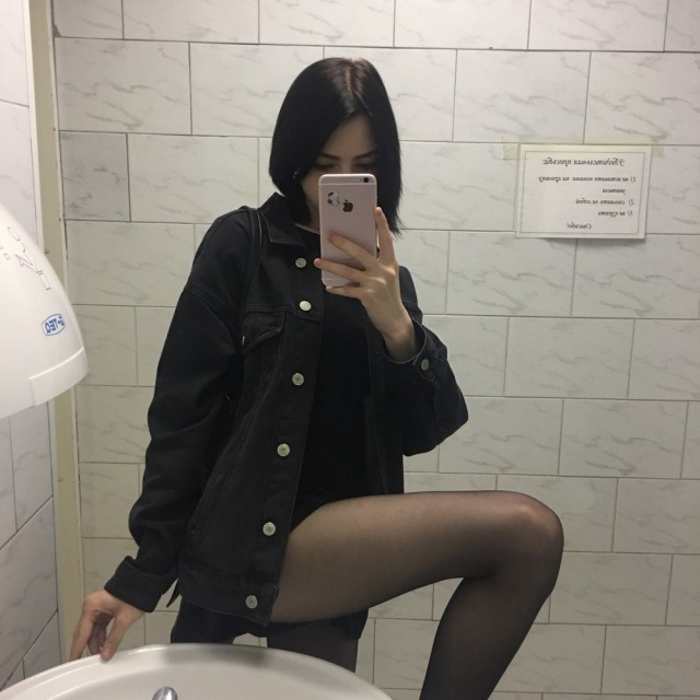 Забавные картинки с девушками