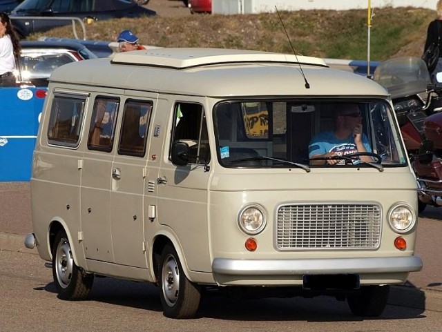 Игра на ЯПе: Угадай АВТО-3