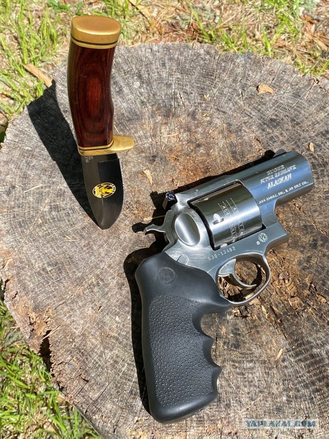 Револьвер Ruger Super Redhawk Alaskan