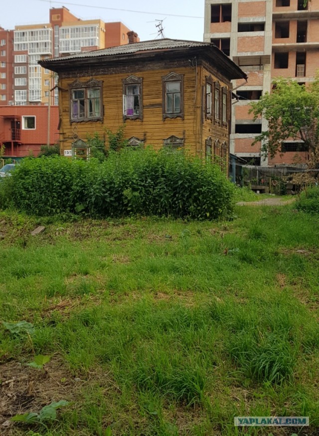 Живу в старой "хрущевке". Скоро переселение, но я не хочу