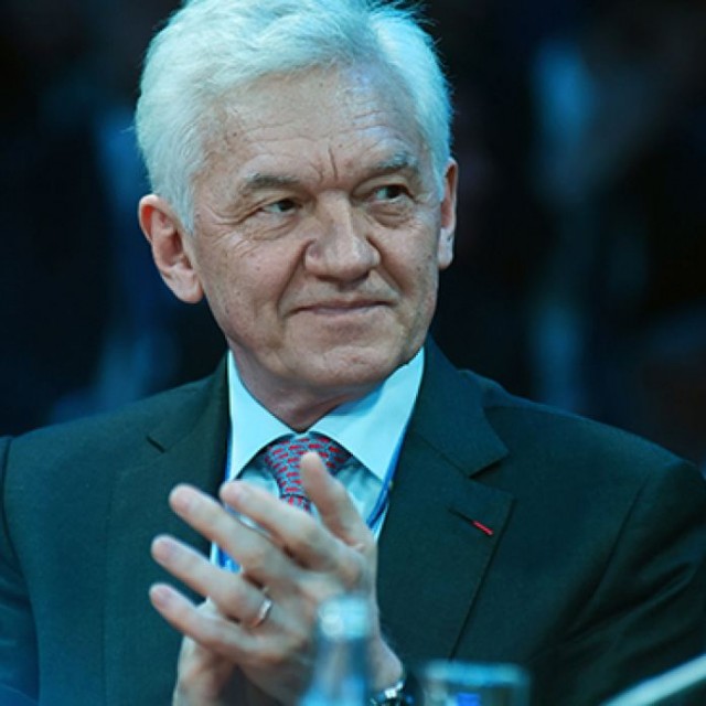 Володин предложил конфисковать в России бизнес граждан из недружественных стран