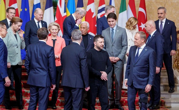 Bloomberg: ЕС и Украина работают над предложением из 12 пунктов по завершению конфликта