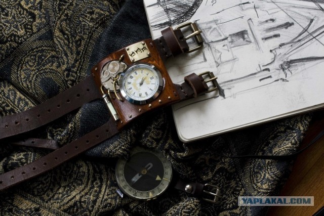 Steampunk'овск часы ручной работы.