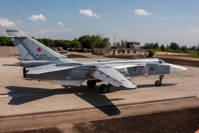 Липецкая авиабаза. Су-25 и Су-24