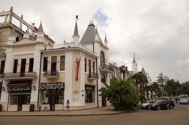 В Абхазию на машине...