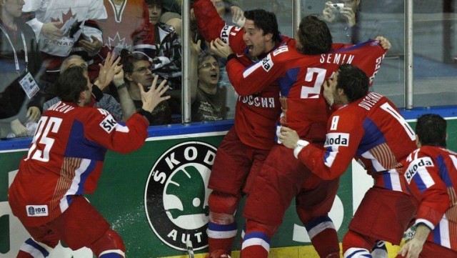 Хоккей России. От первого вбрасывания до золота олимпиады