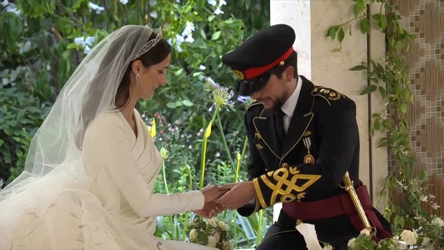 Девушка из обычной семьи вышла замуж за принца Иордании
