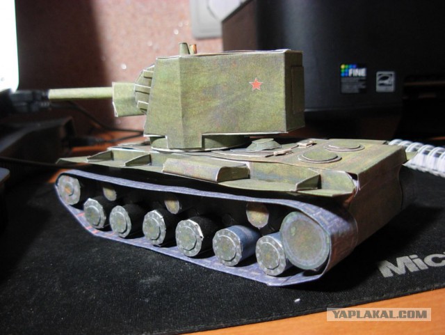 Танк ИС-2 из бумаги - точная копия