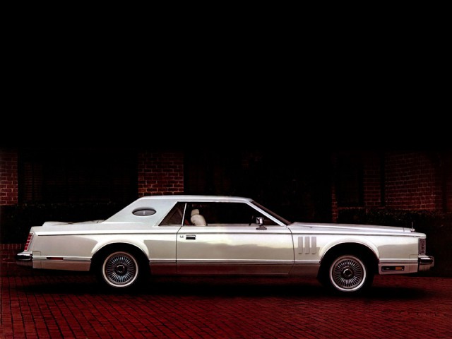 1977-79 Lincoln Continental Mark V — успех вопреки здравому смыслу