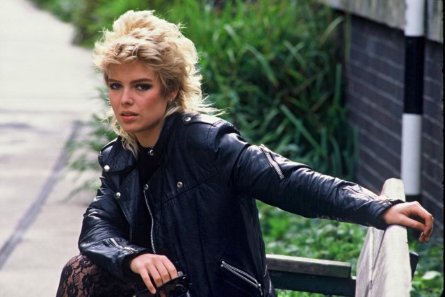 13 тенденций в красоте из 80-х, которые теперь вызывают смех