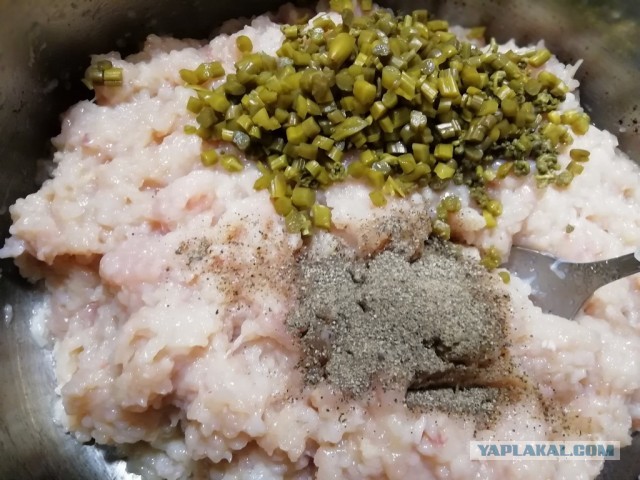 Котлетки «КК»: Кальмар+ Курица:)