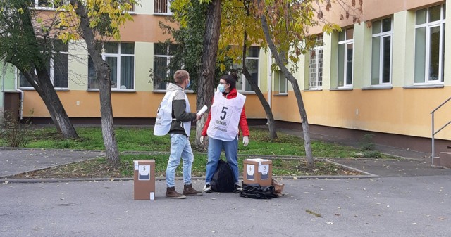 В ЦИК России сочли голосование по почте на выборах в США непрозрачным
