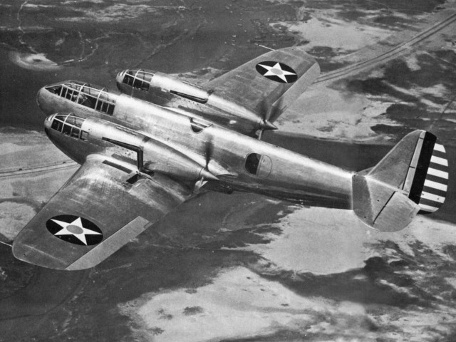 Р-39 Аэрокбра. Американская любимица сталинских соколов. История создания и основные модификации.