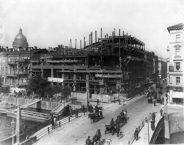 Прогулка по Санкт-Петербургу 1905 года