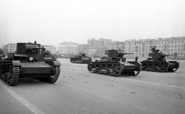 Фотографии из прошлого нашей страны – 77